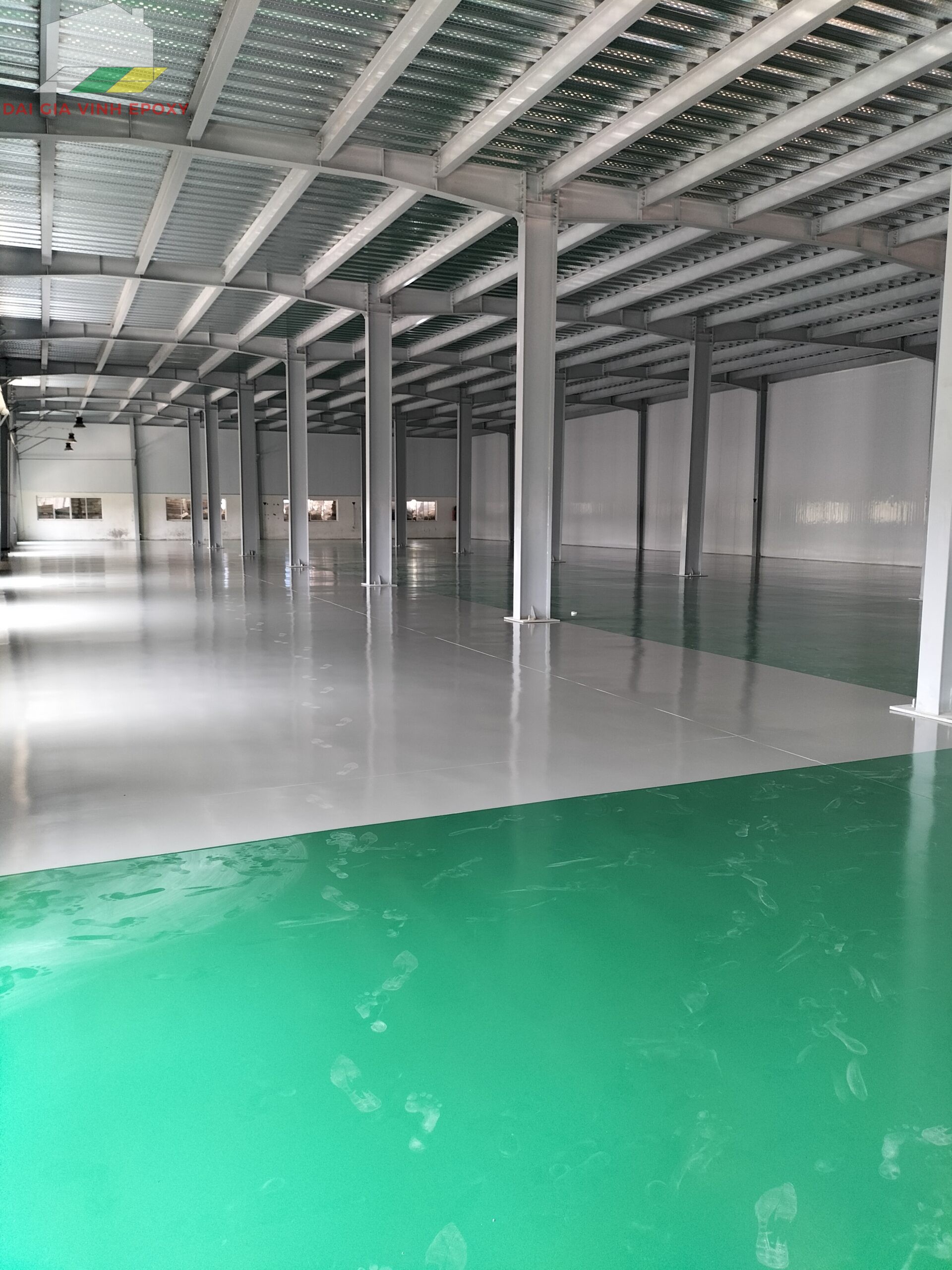 Sơn nền nhà xưởng tại KCN Mai Trung – chuyên nghiệp, uy tín 2 Tại sao nên chọn Đại Gia Vinh để sơn nền nhà xưởng tại KCN Mai Trung?